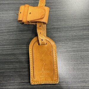 Authentic Louis Vuitton Luggage tag _ Vachetta Leather with vintage love